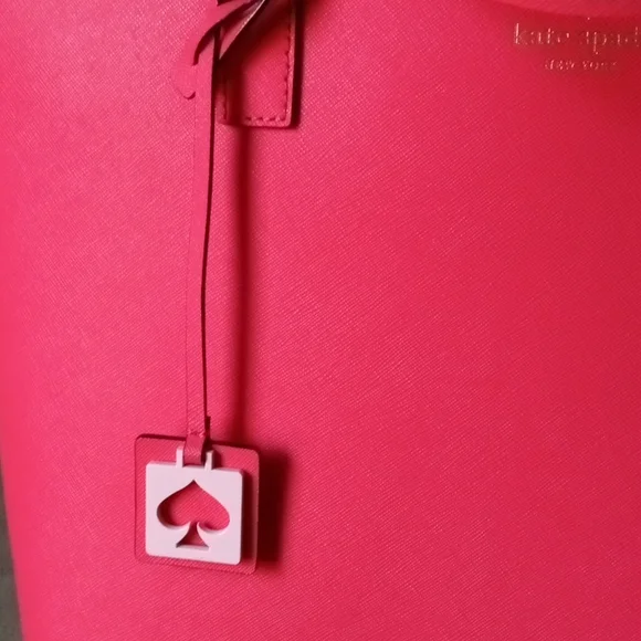NWOT kate spade ♠️ Large DarkSalmon Pink Bucket Purse.